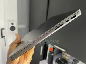 Laptop Apple MacBook Pro 2024 M4 Pro 16GB Apple M4 SSD 512GB