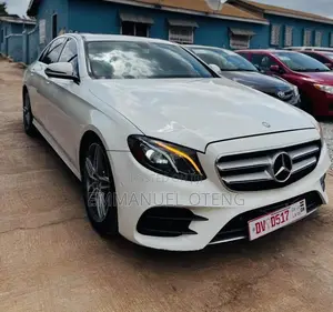 Mercedes-Benz E300 2017 White