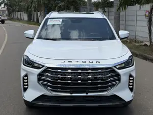 Jetour X70 Plus 1.6 7-Seater FWD 2022 White