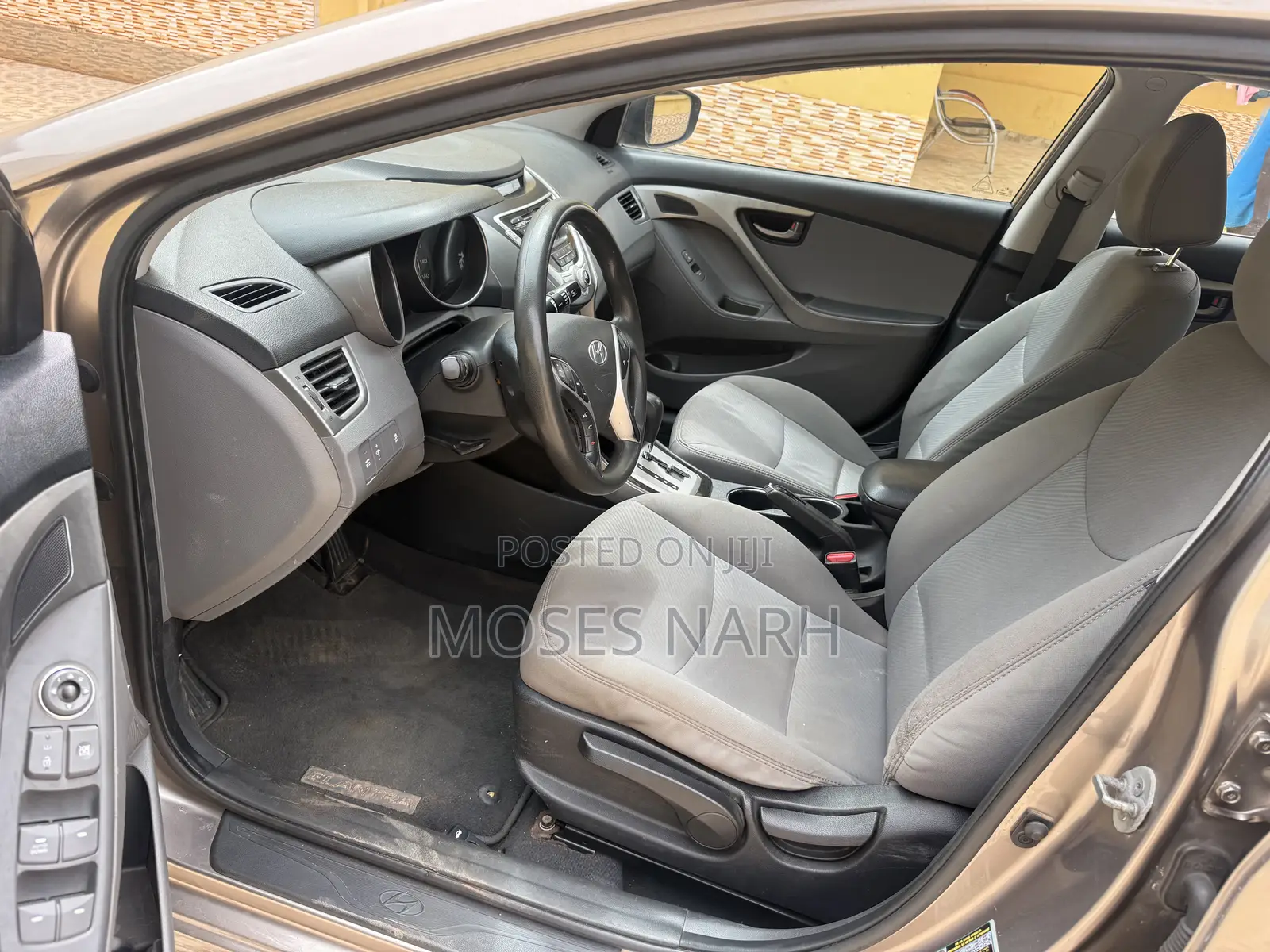 Hyundai Elantra 2013 Brown