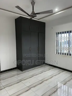1bdrm Room & Parlour in Manhean Junction, Ablekuma for rent