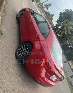 Toyota Corolla SE 4dr Sedan (1.8L 4cyl CVT) 2017 Red