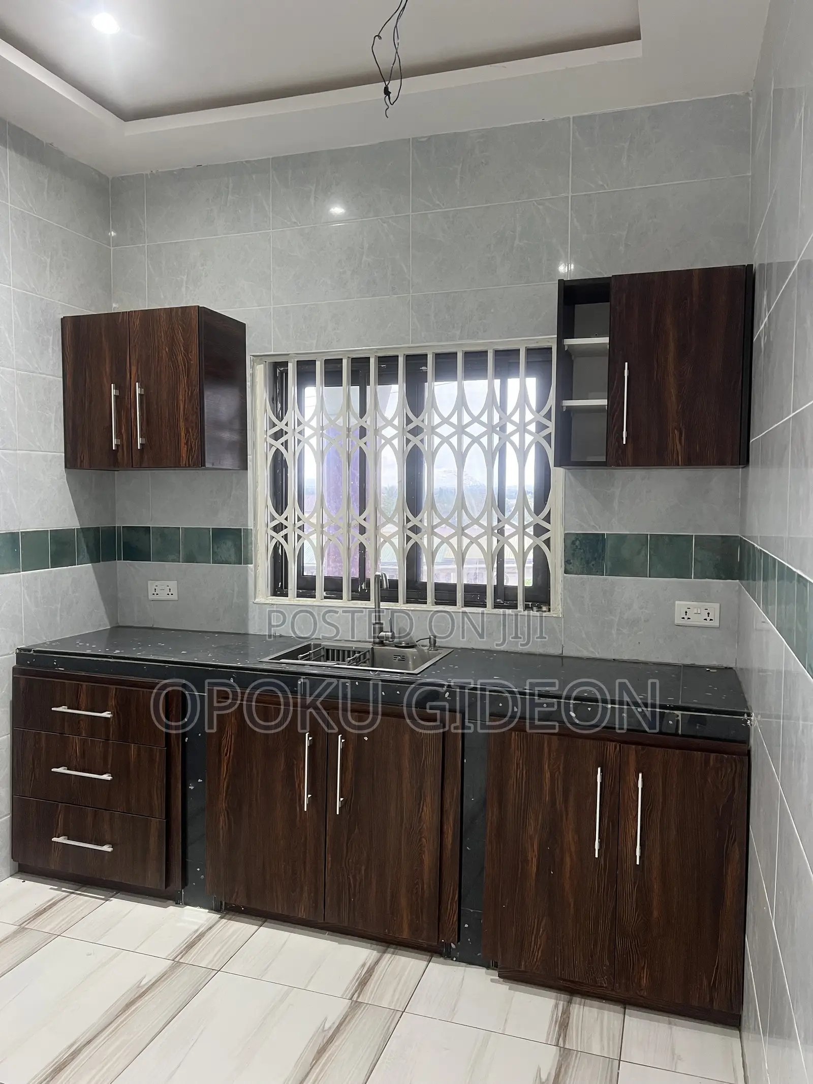 1bdrm Room & Parlour in Manhean Junction, Ablekuma for rent