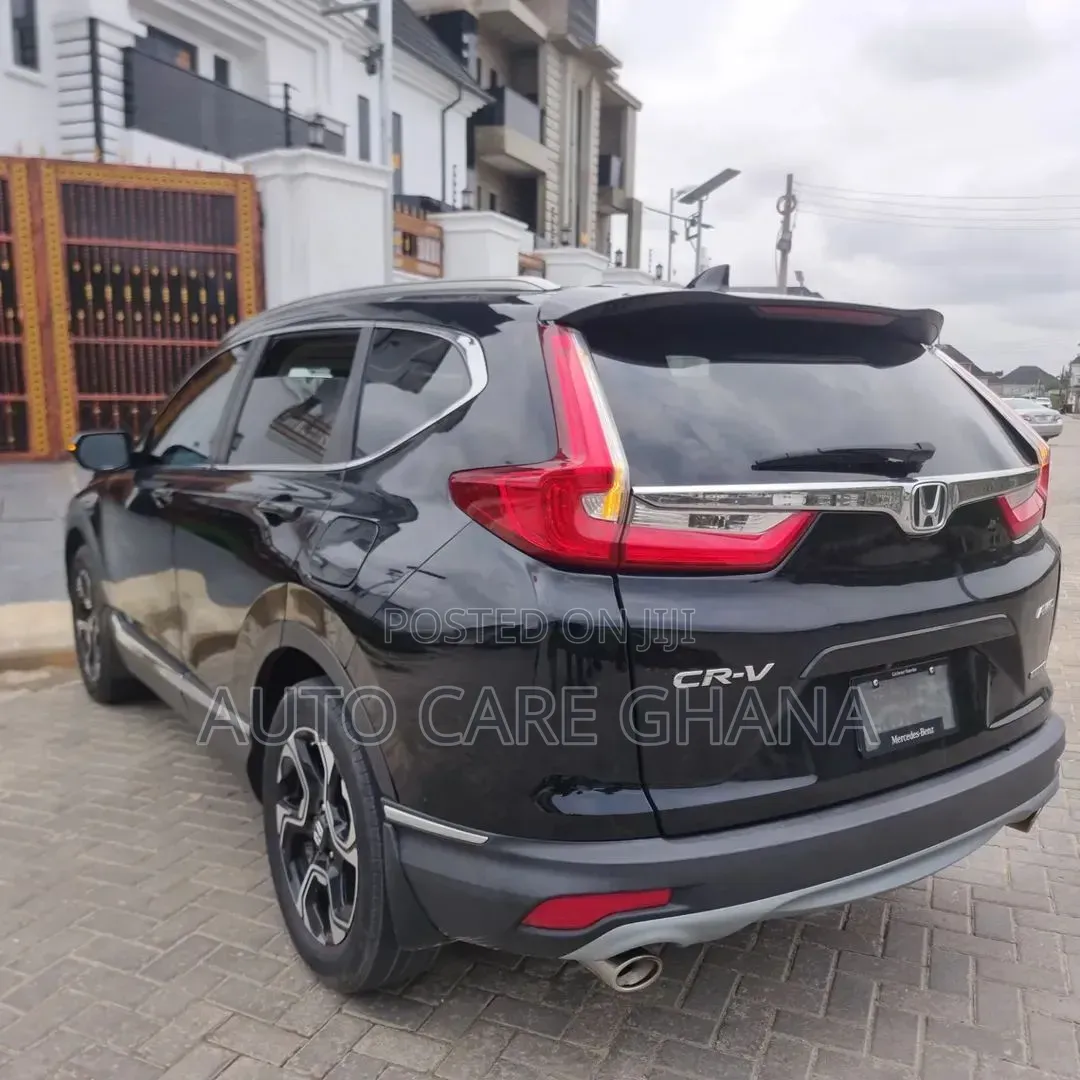 Honda CR-V Touring AWD 2018 Black
