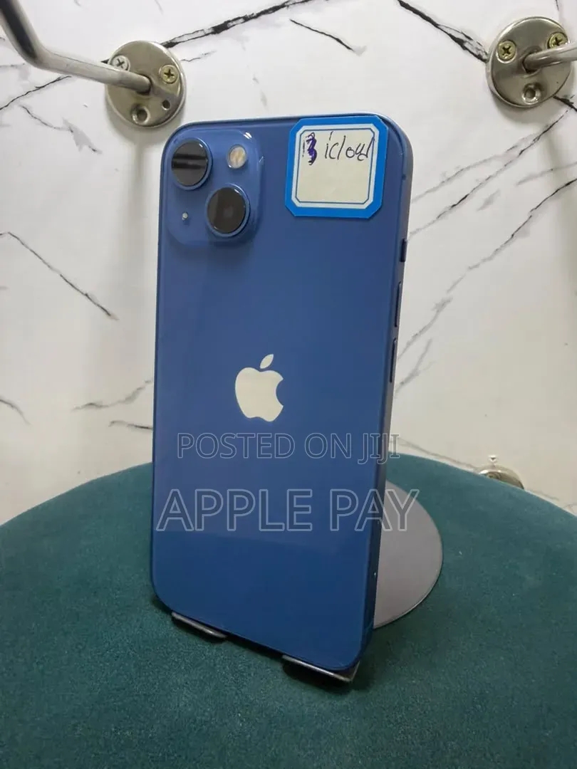Apple iPhone 13 128 GB White