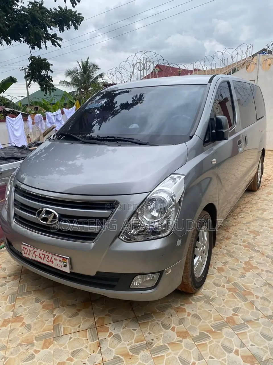 Hyundai Starex 2017 Grey