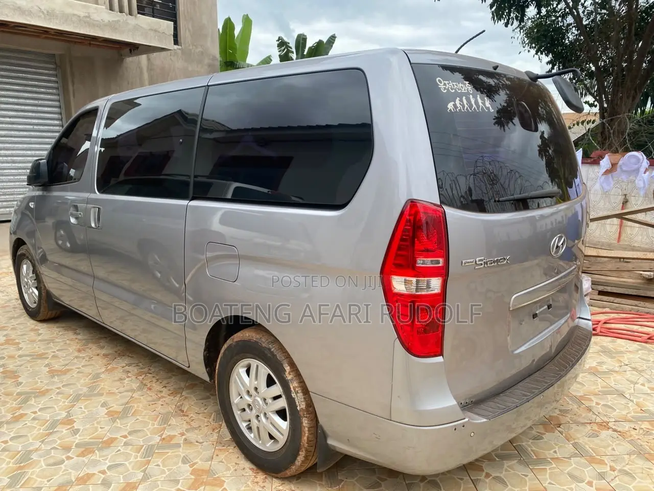 Hyundai Starex 2017 Grey