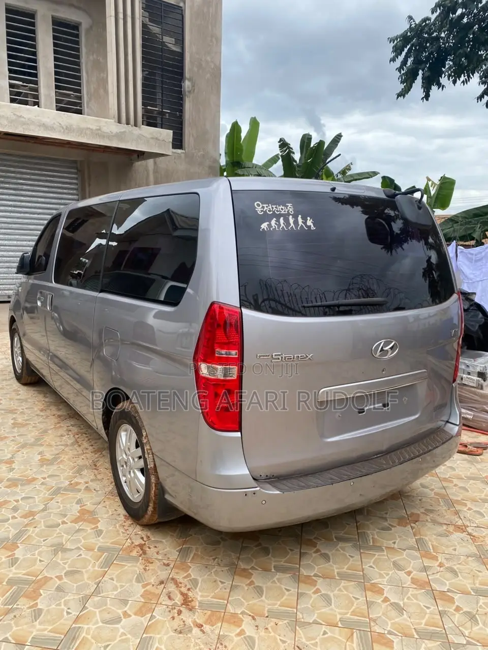 Hyundai Starex 2017 Grey
