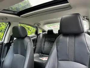 Honda Civic EX-L Sedan 2019 White
