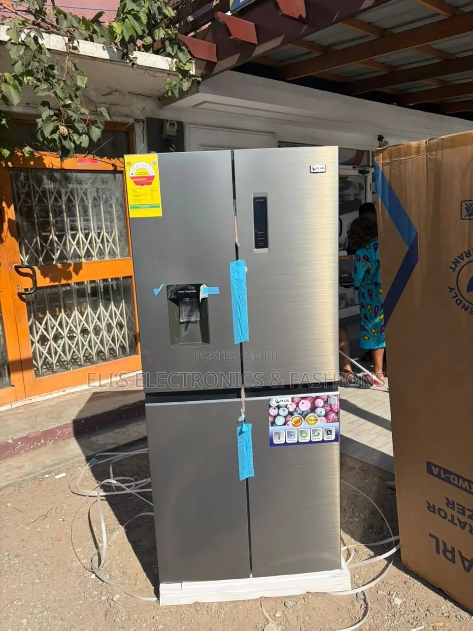 Pearl 421 Litres Side by Side Fridge With Water Dispenser