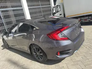 Honda Civic EX 2021 Gray