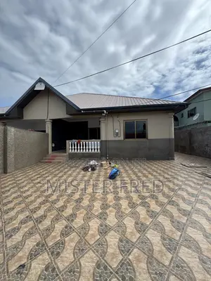 3bdrm House in New Bortianor, Weija for rent