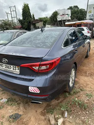 Hyundai Sonata SE 2017 Blue