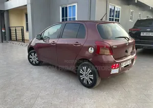 Toyota Vitz 2010 Brown