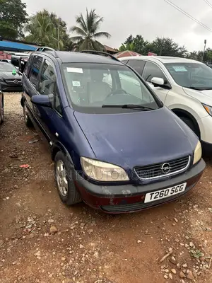 Opel Zafira 2002 Blue