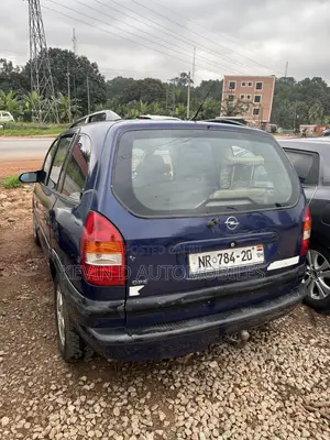 Opel Zafira 2002 Blue
