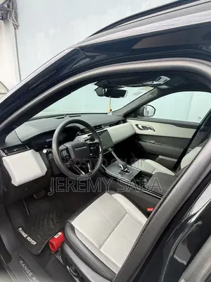 Land Rover Range Rover Velar Dynamic SE 2024 Black