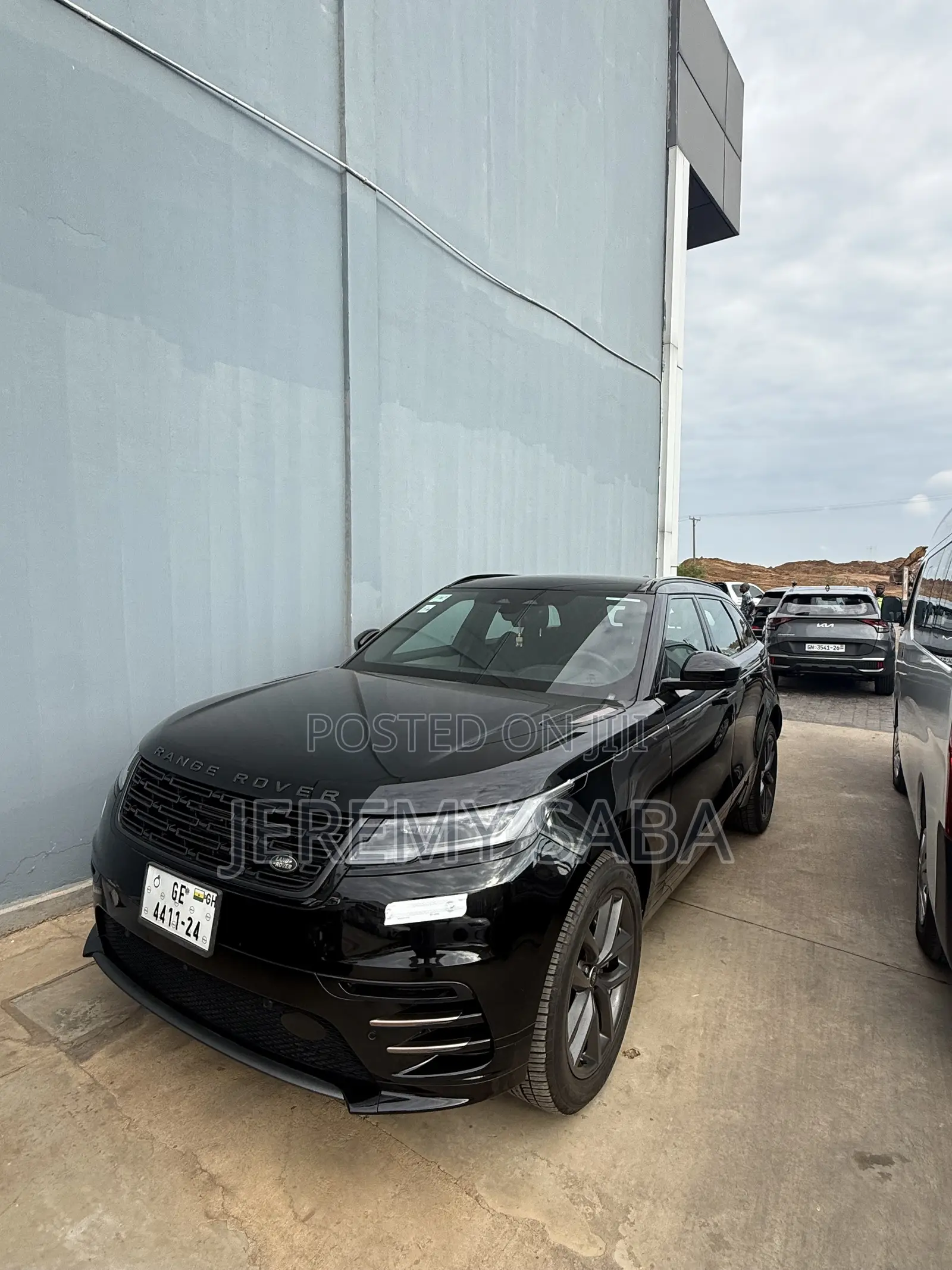 Land Rover Range Rover Velar Dynamic SE 2024 Black