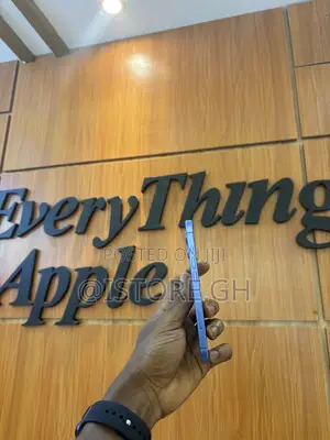 Apple iPhone 16 256 GB Blue