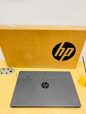 Laptop HP 250 G7 4GB AMD SSD 128GB