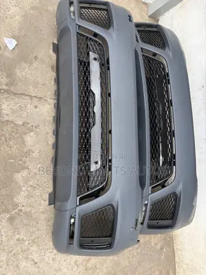 Range Rover Sport SVR 2020,2021, 2022,2023 Complete Front Bumper