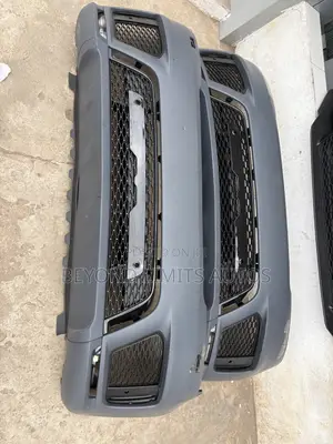 Range Rover Sport SVR 2020,2021, 2022,2023 Complete Front Bumper