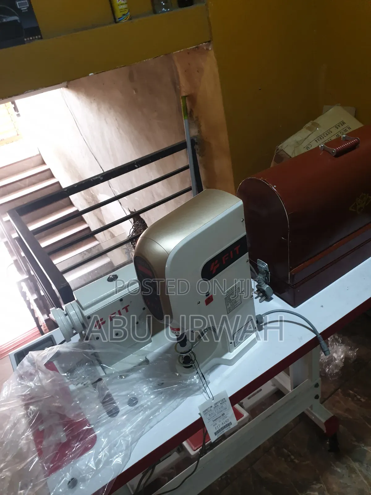 Digital Eyelet Machine