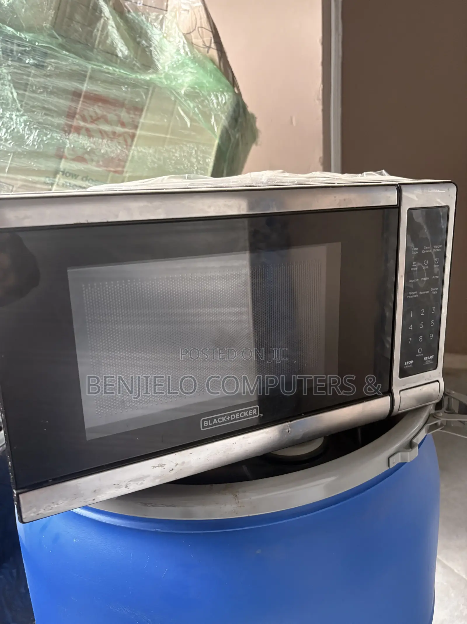 Black + Decker McRowave Oven