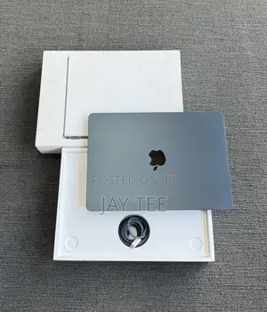 Laptop Apple MacBook Air 16GB Apple M4 SSD 256GB