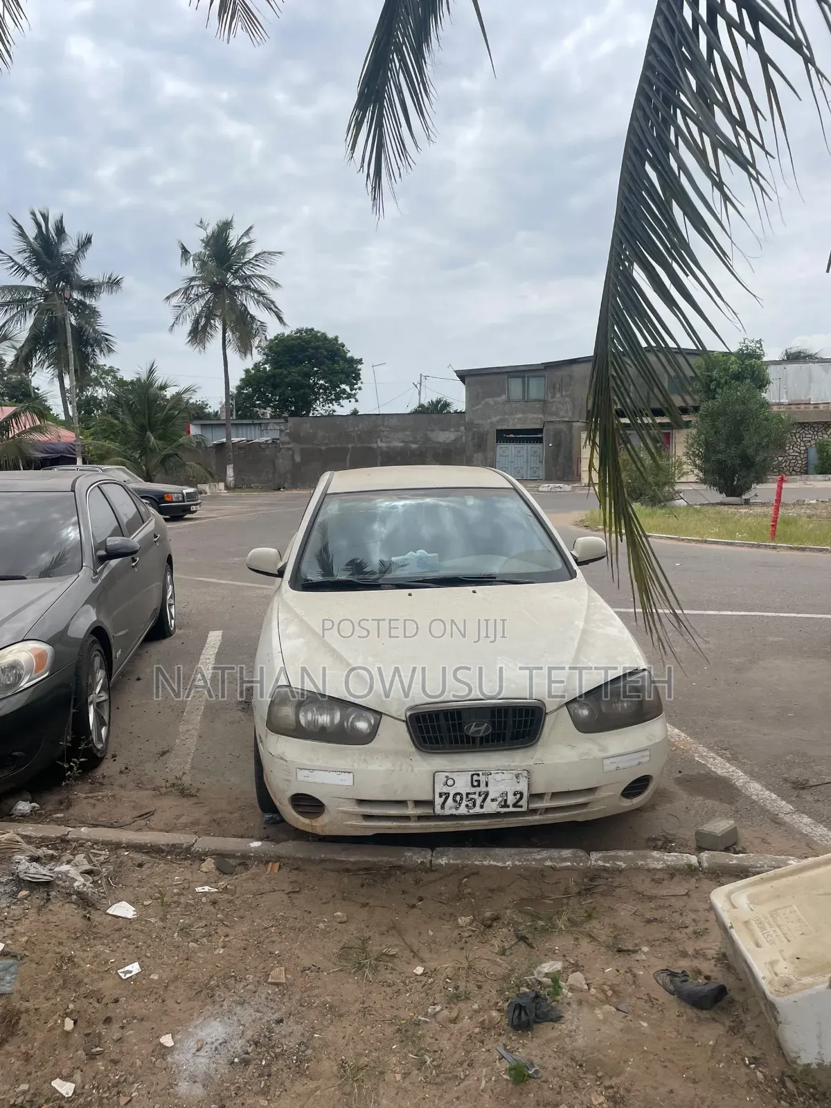 Hyundai Elantra GT 2002 White