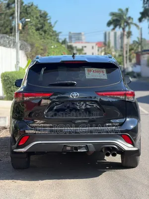 Toyota Highlander XSE AWD 2023 Black