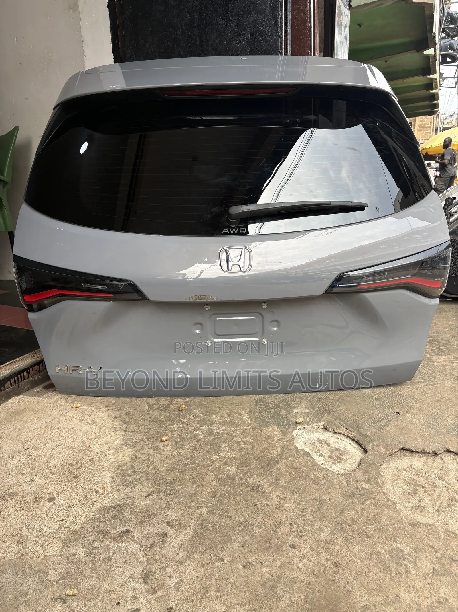 Honda HR-V 2023, Complete Boot