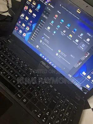 Laptop Asus X551CA 4GB Intel Core i3 SSD 256GB