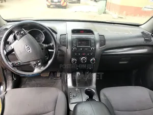 Kia Sorento 2013 Black