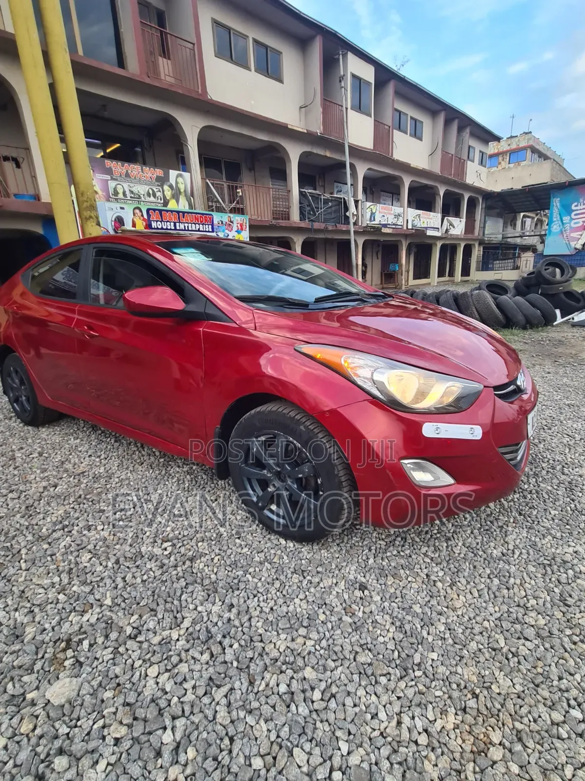 Hyundai Elantra GLS Sedan FWD (1.8L 4cyl 6A) 2013 Red