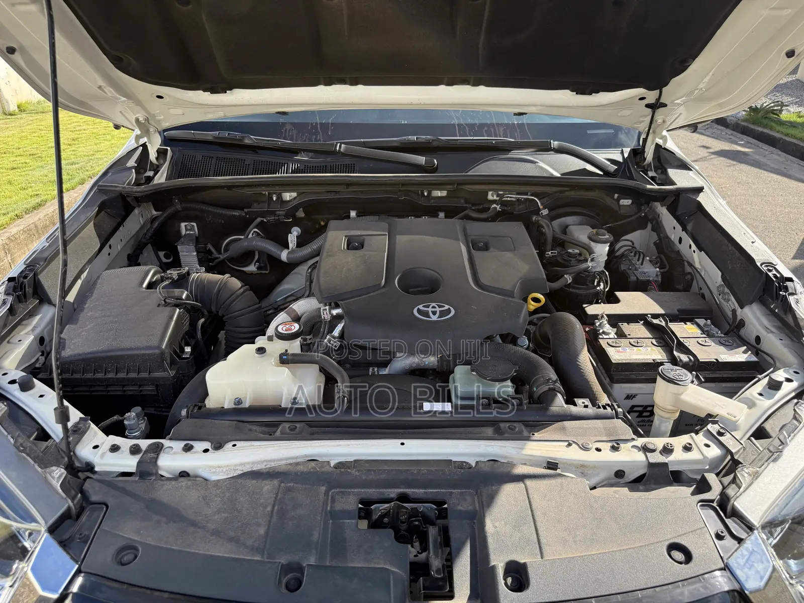 New Toyota Hilux Active (Diesel) 2026 White