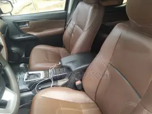 Toyota Fortuner 2019 Black