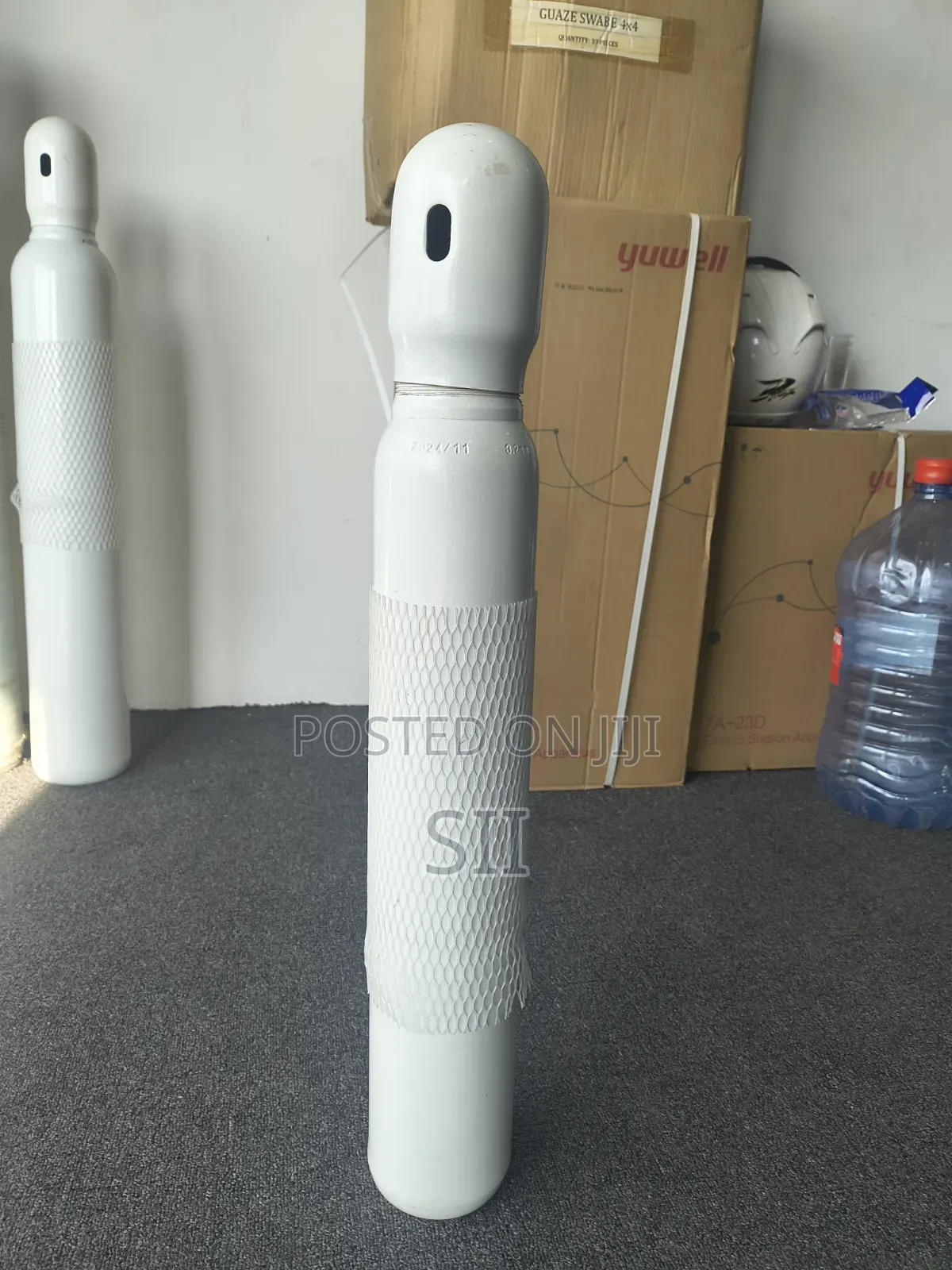 Oxygen Cylinder of All Sizes