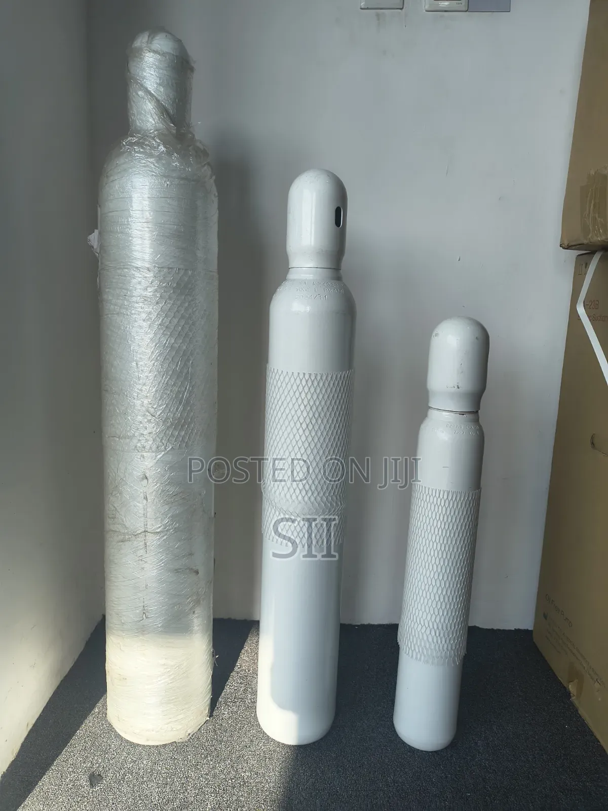 Oxygen Cylinder of All Sizes