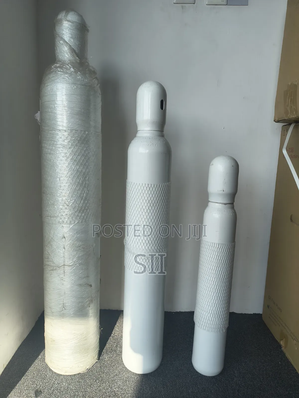 Oxygen Cylinder of All Sizes