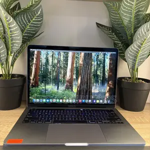 Laptop Apple MacBook Pro 2020 8GB Intel Core i5 SSD 512GB
