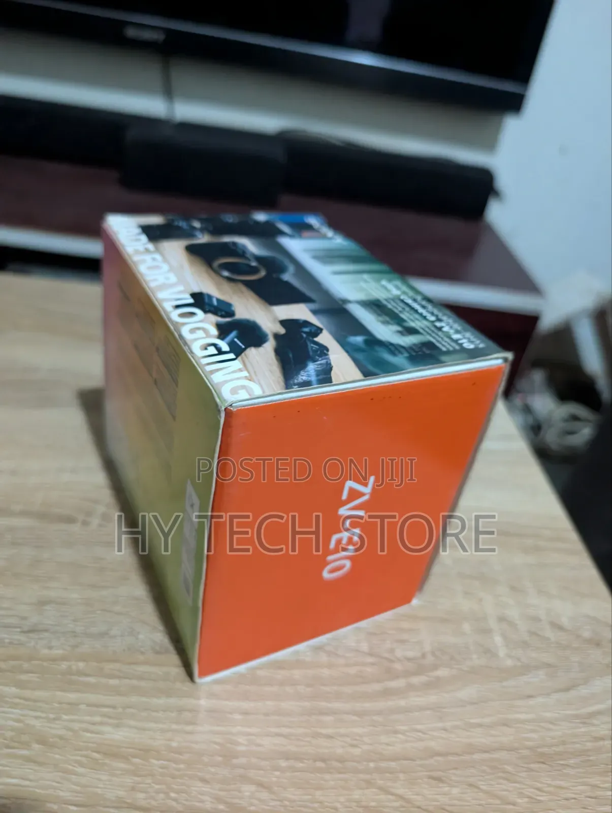 Sony Zv-E10 Mirrorless Camera With 16-50mm