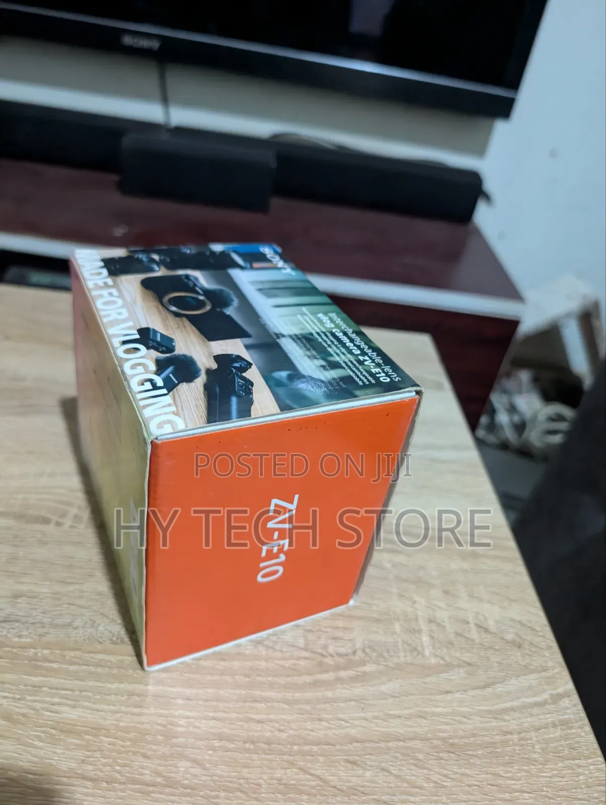 Sony Zv-E10 Mirrorless Camera With 16-50mm