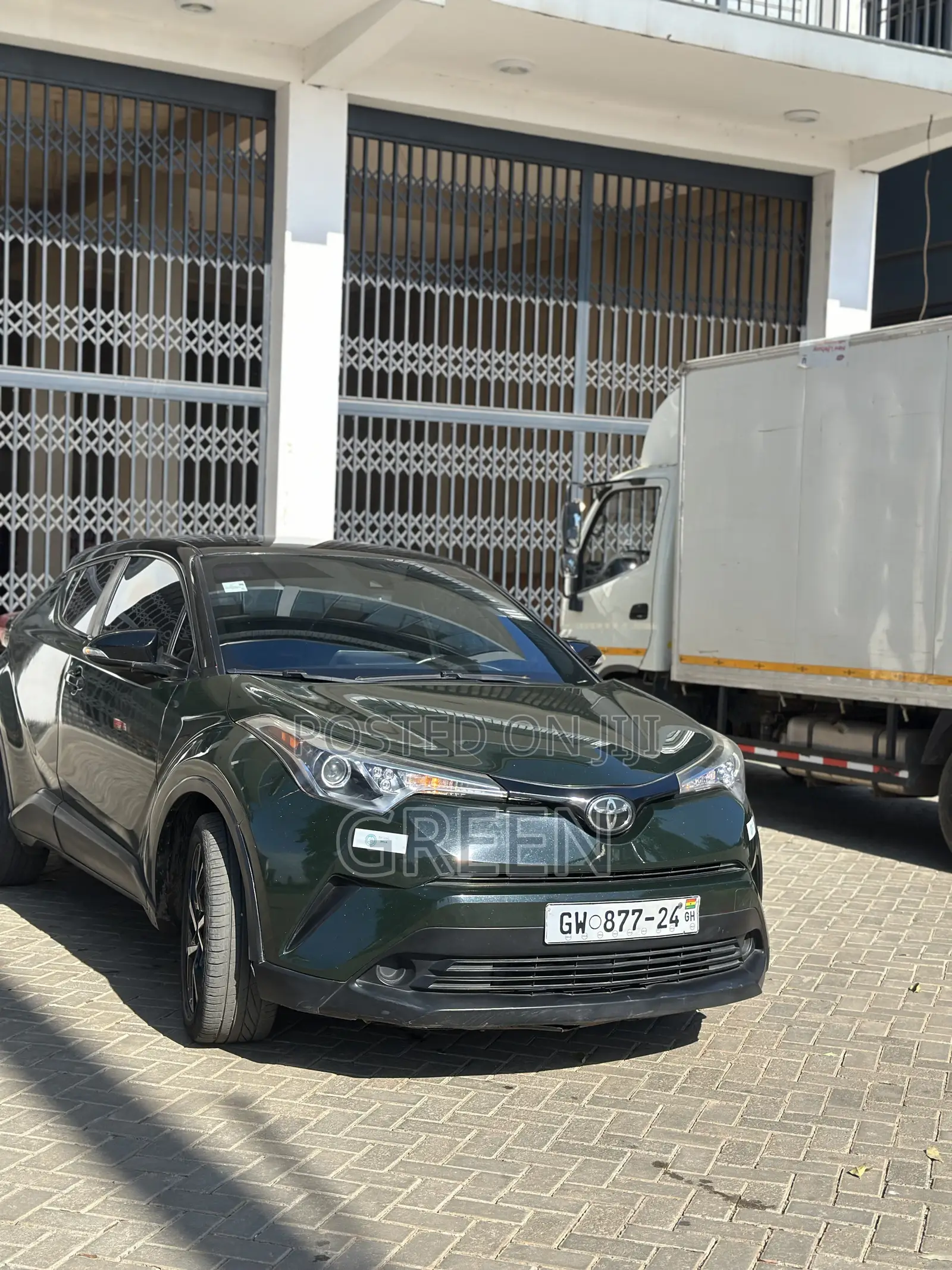 Toyota C-HR XLE Prermium FWD (2.0L 4cyl 2AM) 2018 Green