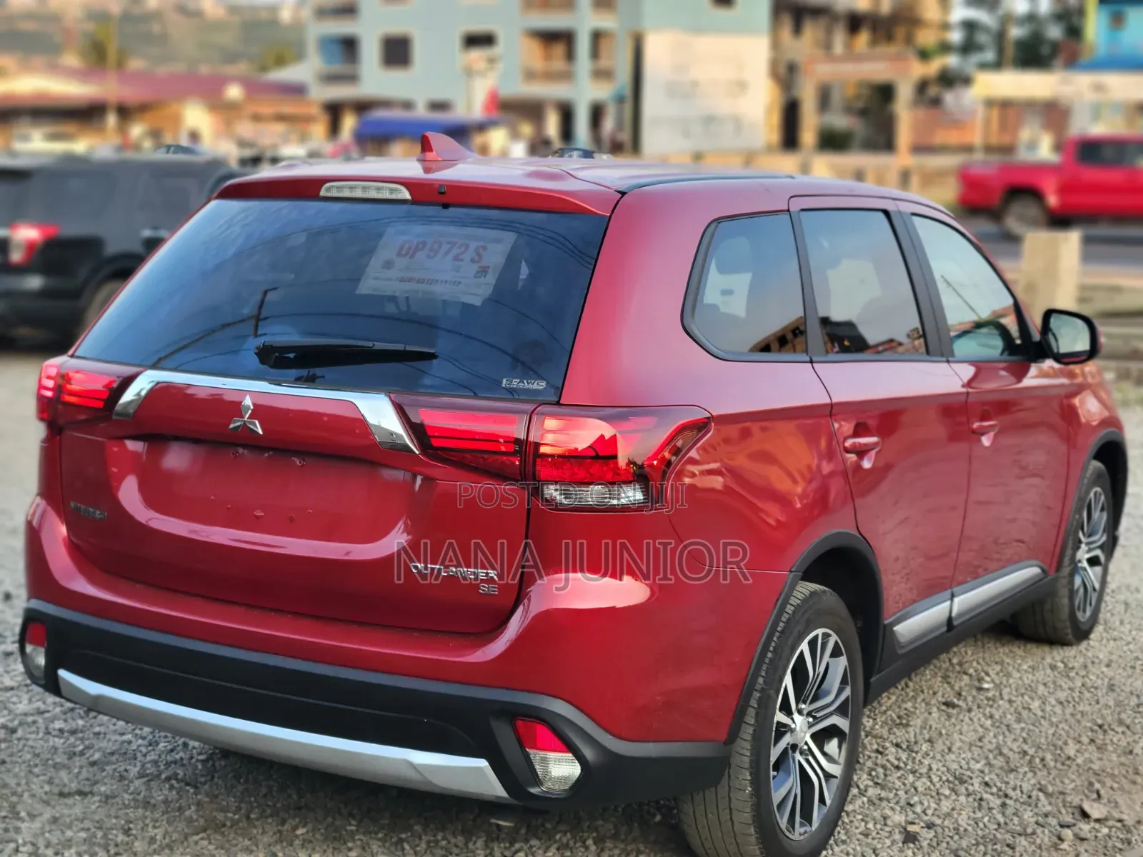 Mitsubishi Outlander SE FWD 2017 Red