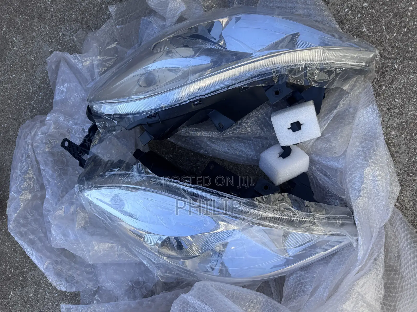 Nissan Almera/Versa 2012 Headlights Pair