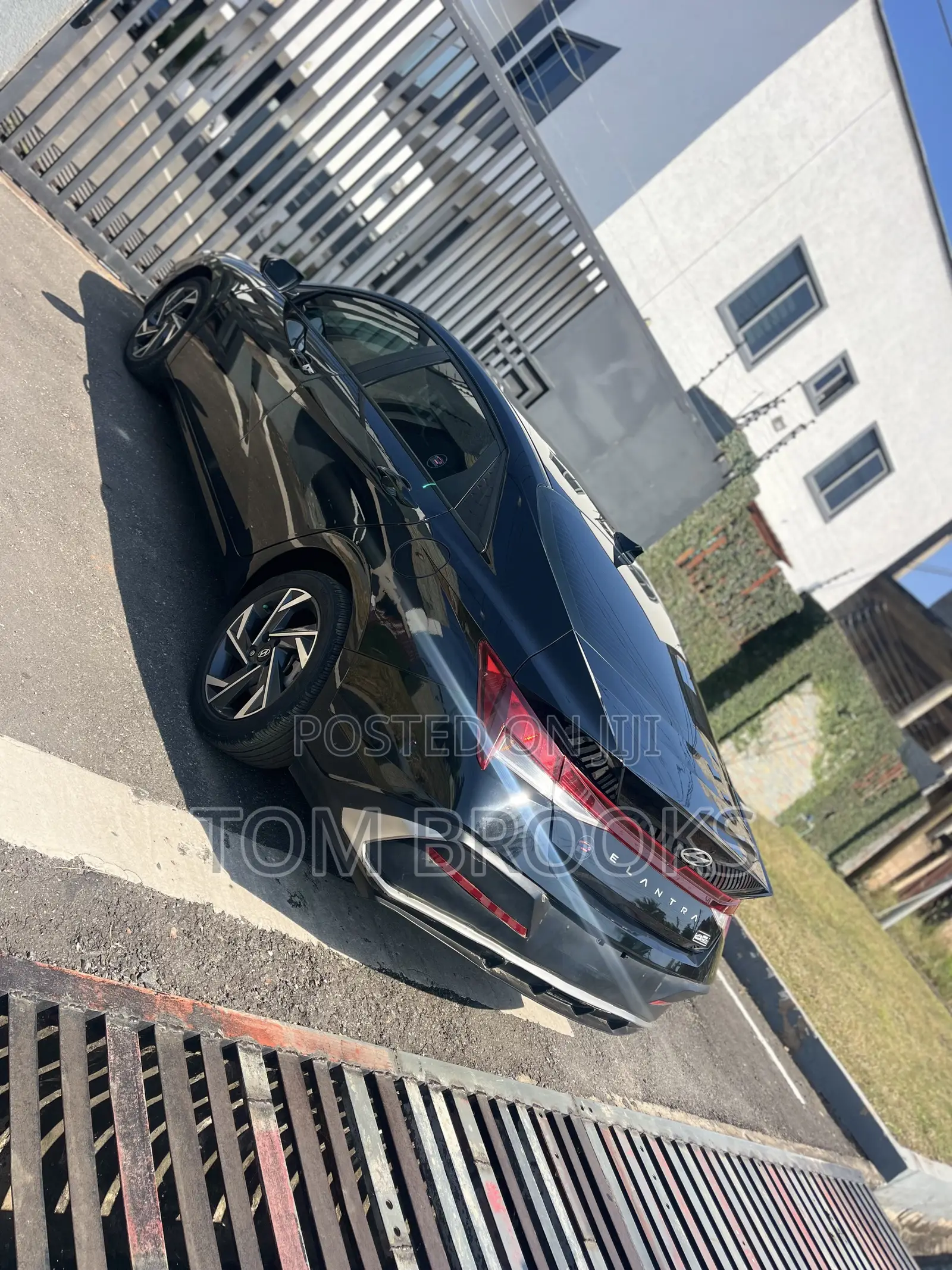 Hyundai Elantra 2025 Black