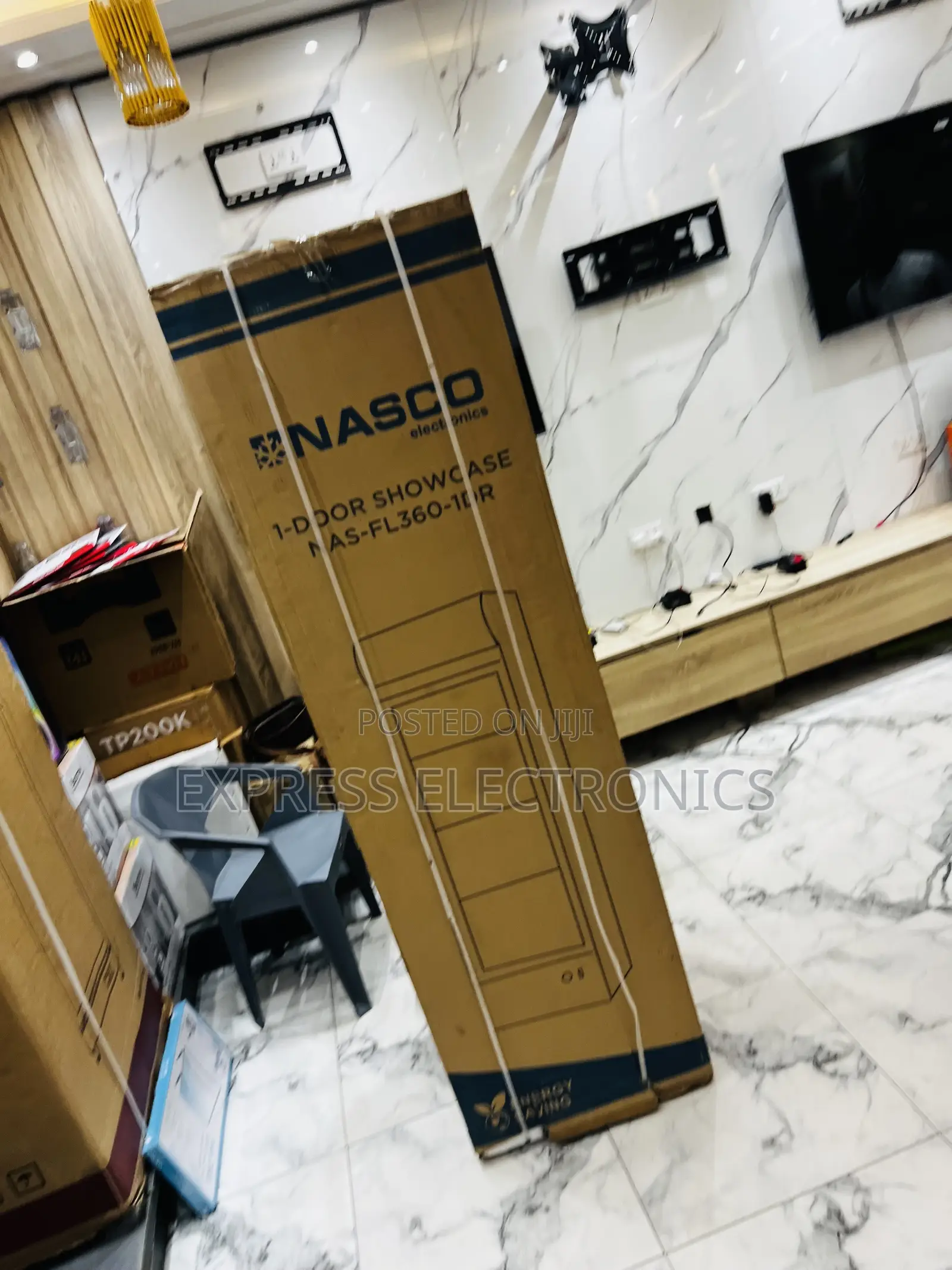 Very Cool Nasco 298L Commercial Beverage Refrigerator [NAS-FL360-1DR]