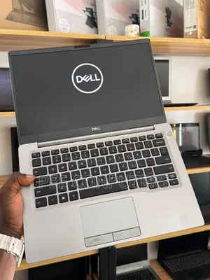 Laptop Dell Latitude 7400 8GB Intel Core i5 SSD 256GB