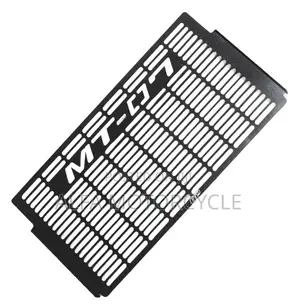 Yamaha MT-07 Radiator Guard Black 2014–2024